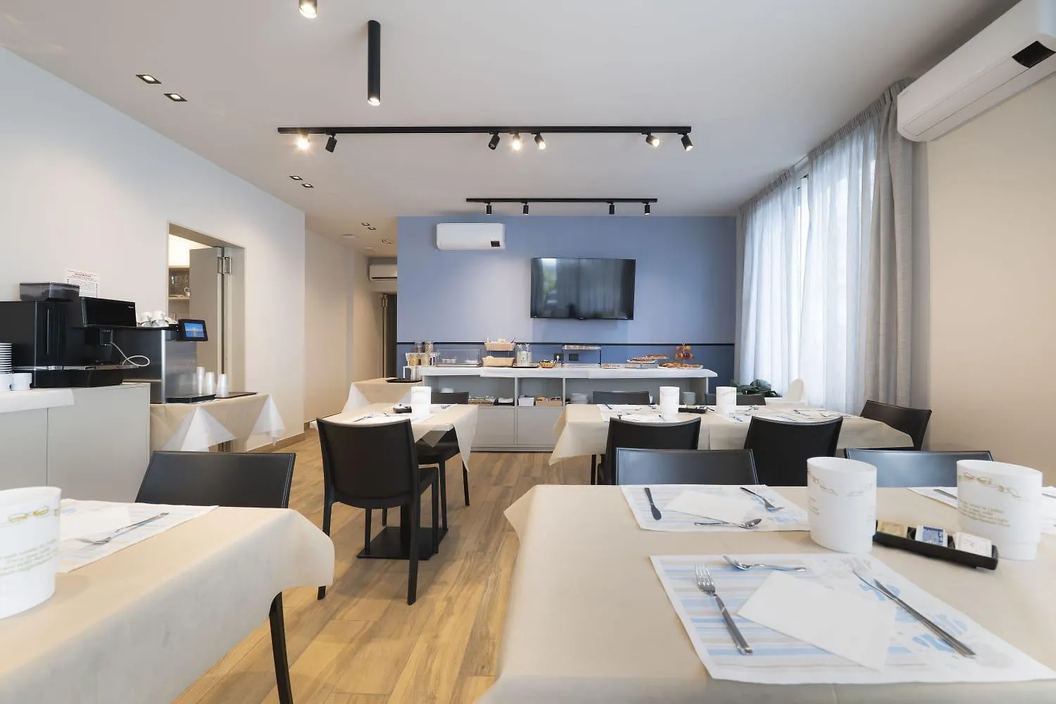 Global Hotel Ρίμινι 3*,